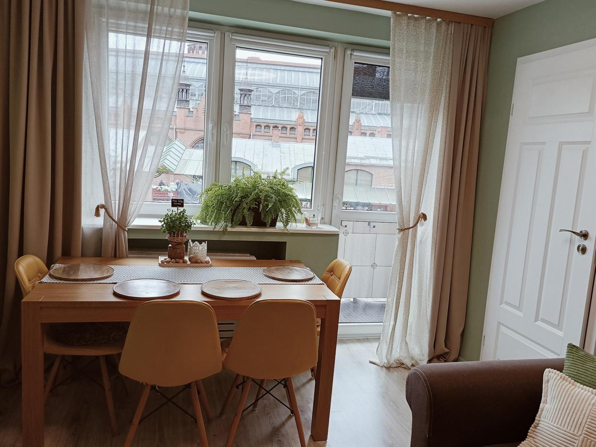 Old City Home, Free Parking غدانسك المظهر الخارجي الصورة